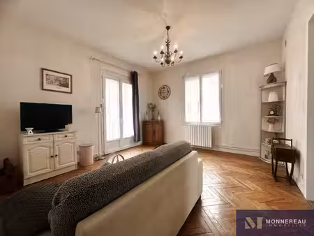 royan - centre ville - appartement avec cour privative