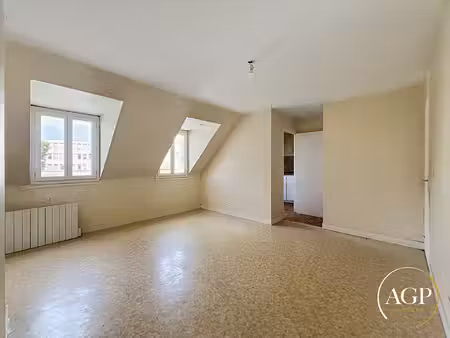 appartement 3 pièce(s) 45 m2, 60 m2 au sol proche de gaulle hypercentre - gros potentiel