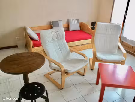 beau t1 meublé 26m² clair calme et lumineux
