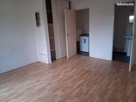 studio à louer 22m2