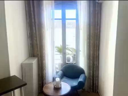 musiciens, studio de 24 m2 bel art deco 5e étage ascenseur
