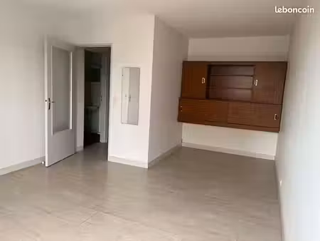 studio 1 pièce 34 m²