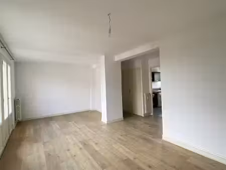 appartement t3 quartier des rocs