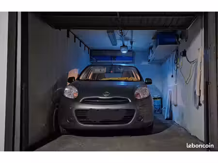 garage box fermé et sécurisé avec électricité, en sous-sol dans une très belle résidence