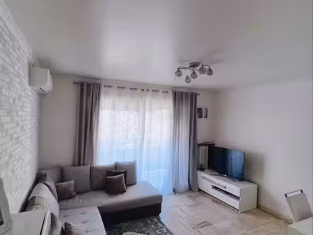 appartement - 3 pièces - 64 m² - étage 2/4