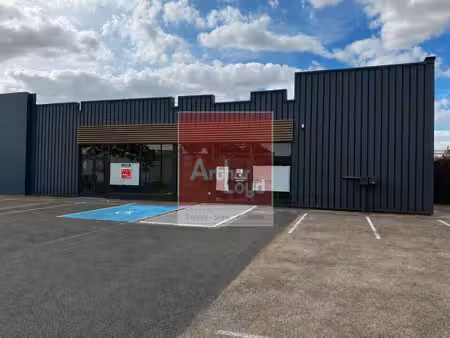 local commercial à louer