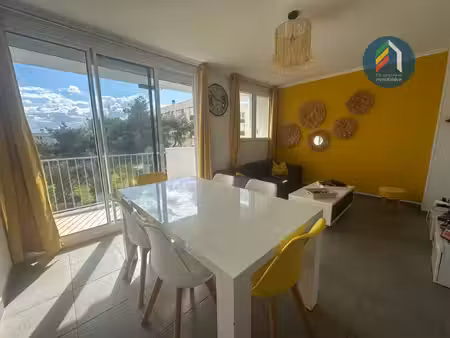appartement 3 chambres avec balcon - cholet