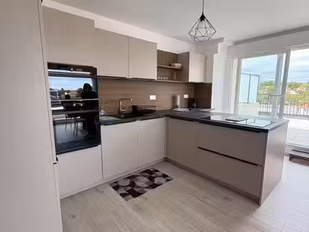 f3 meuble - attique - residence neuve - terrrasse 61 m2