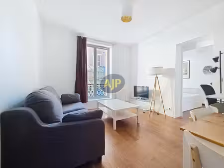 2 pièces à louer en meublé - rue vitruve - paris 20