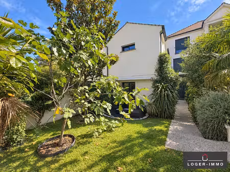 très bon emplacement : maison en parfait état avec jardin