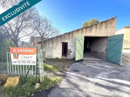 immeuble 45 m² villelaure