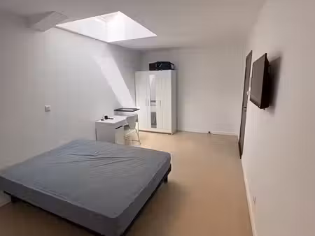 chambre meublée
