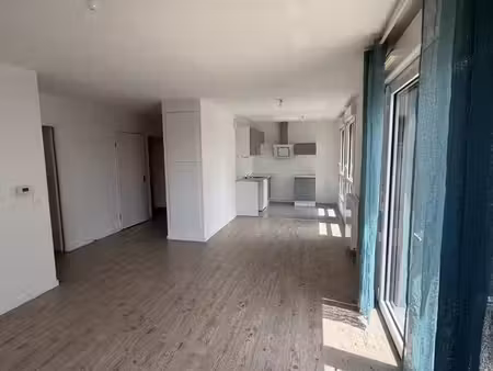 t3 de 65 m² dans une résidence sécurisée