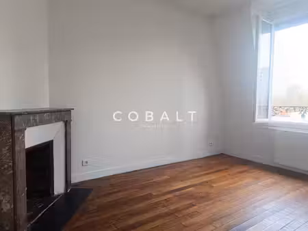 bel appartement 2 pièces avec vue dégagée