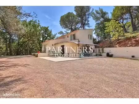 maison 4 pièces 95 m²
