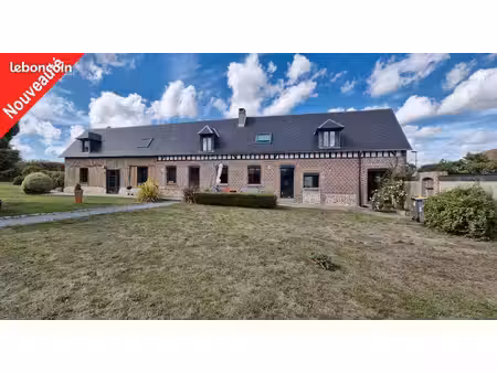maison 7 pièces 196 m²
