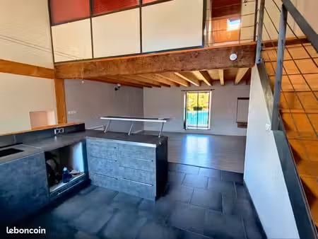 maison de village en pierre – 83,96 m² – plats (07300)