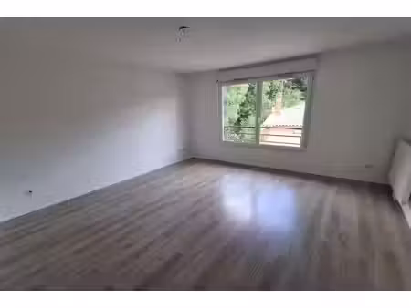 t4 de 78,62 m² à charbonnières-les-bains au prix de vente de 169 000 €