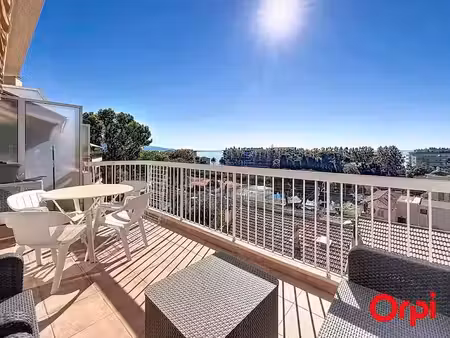 location meublée appartement 2 pièces 21.08 m² à menton (06500), 900 €
