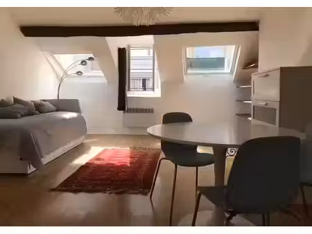 location meublée appartement 2 pièces 28 m² à paris 15ème (75015), 1 300 €
