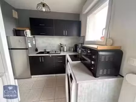 location appartement 2 pièces à cherbourg-en-cotentin (50100) : à louer 2 pièces / 47m² ch