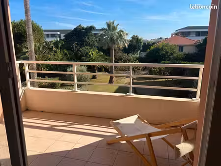 agréable 2 pièces à villeneuve-loubet avec garage