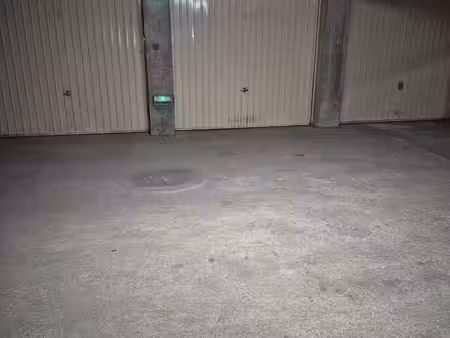 box auto 15 m2