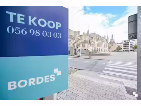 kantoor/handelsruimte aan schouwburgplein te kortrijk