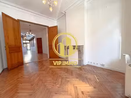maison de luxe de 4 chambres en vente à lille, france