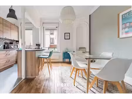 location appartement 4 pièces 50m² nancy 54000