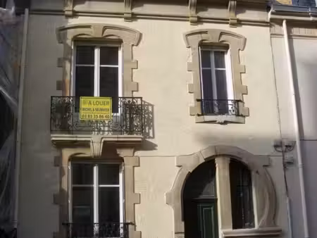 location maison 8 pièces 167m² nancy 54000