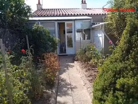 vente maison aux sables-d'olonne (85100) : à vendre / 47m² les sables-d'olonne
