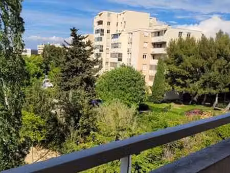 location appartement 2 pièces à marseille 8e (13008) : à louer 2 pièces / 43m² marseille 8