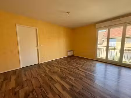 location appartement 2 pièces 44.8 m² à melun (77000), 800 €
