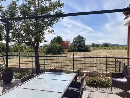 exclusivite a louer villa 5 pièces avec garage, jardin et pi