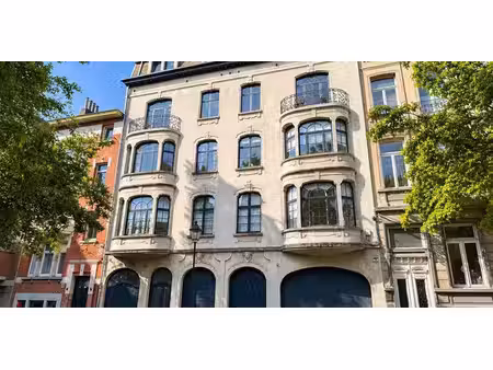 duplex à vendre à saint-gilles pour € 125.000 avec 2 chambres à coucher
