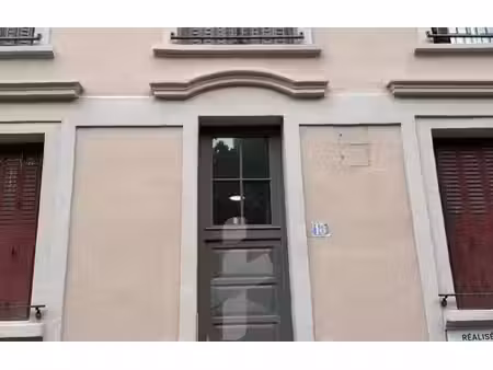 appartement de 32 m² à villeurbanne - 165 000 €