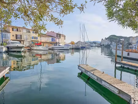 exclusivite large maison port grimaud amarrage 13 x 5.80 m quartier rechercher