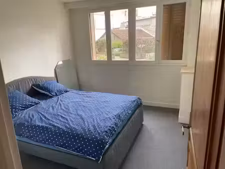 location meublée appartement 3 pièces 52 m² à paris 17ème (75017), 1 800 €
