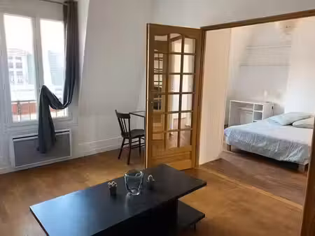 location meublée appartement 2 pièces 38 m² à paris 17ème (75017), 1 490 €