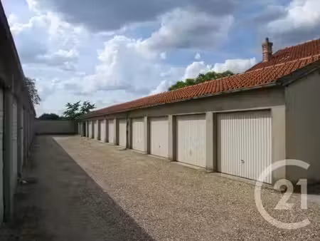 location parking à corbeil-essonnes (91100), 112 €