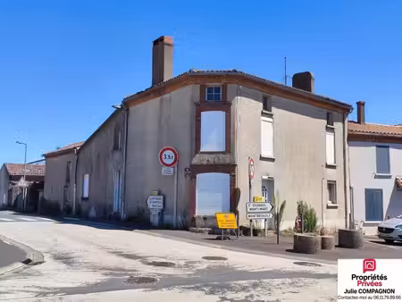 maison st remy en mauges 88 m² env - 3 chambres -dependances
