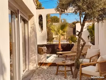 villa d'architecte montolivet avec piscine