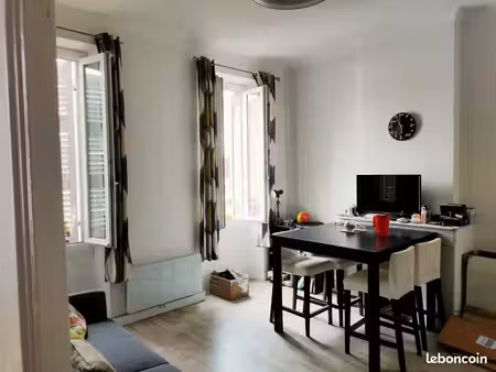 t1 meublé près de la conception 5ème
