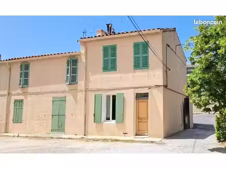 joli t1/2, 1er étage dans bastide ancienne - 12ième st-barnabé + parking privé