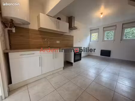 appartement 2 pièces 31 m²