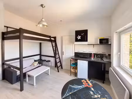 nancy / saint-dizier : joli studio meublé en centre-ville