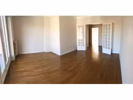 location t4 rodez sans frais d'agence
