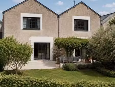 vente maison à château-gontier-sur-mayenne (53200) : à vendre / 311m² château-gontier-sur-