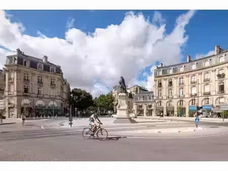 location bureaux bordeaux 33000 40m² à 359m²